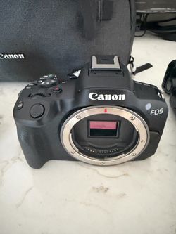 Canon eos r50