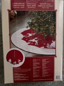 Christmas Tree Skirt -New
