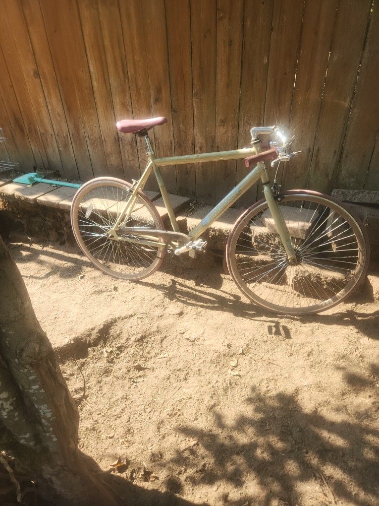 Mongoose Fixed Gear Bicycle 