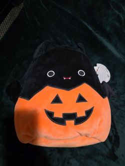 Squishmallow halloween bag