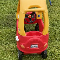 Cozy coupe car