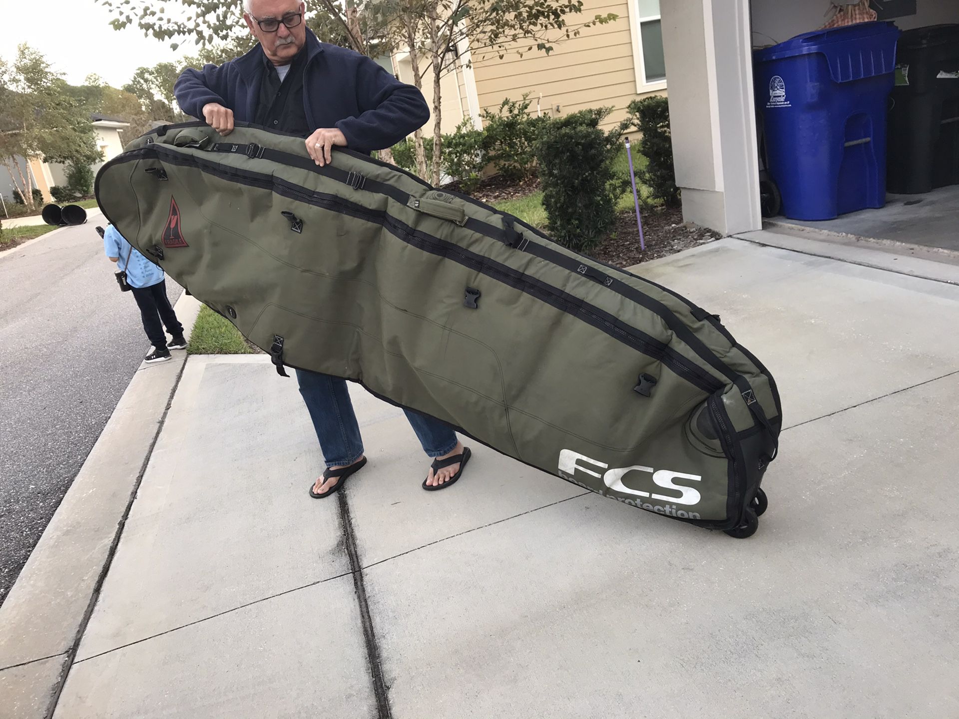 FCS surfboard bag with wheels