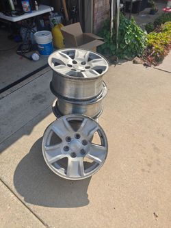 Chevy Silverado set of used rims