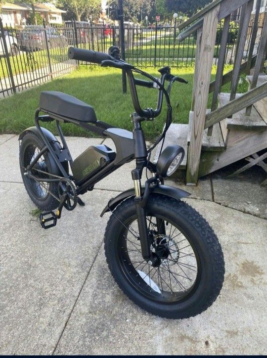 20x4 Fat Tires Ebike Brand New With Warranty