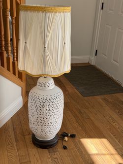 Vintage Reticulated Blanc De Chine Table Lamp