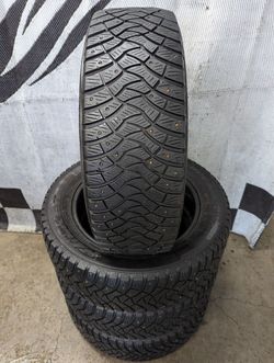 225/60r18 Winter Peak F-Ice studded snow tires