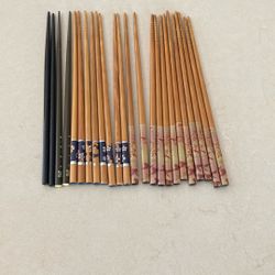 12 Sets Of Chopsticks 