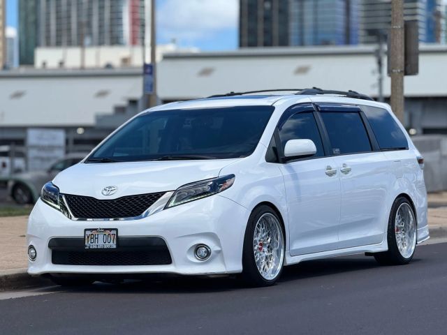 2017 Toyota Sienna