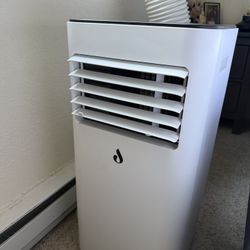 Brand new 10000 btu AC air conditioner