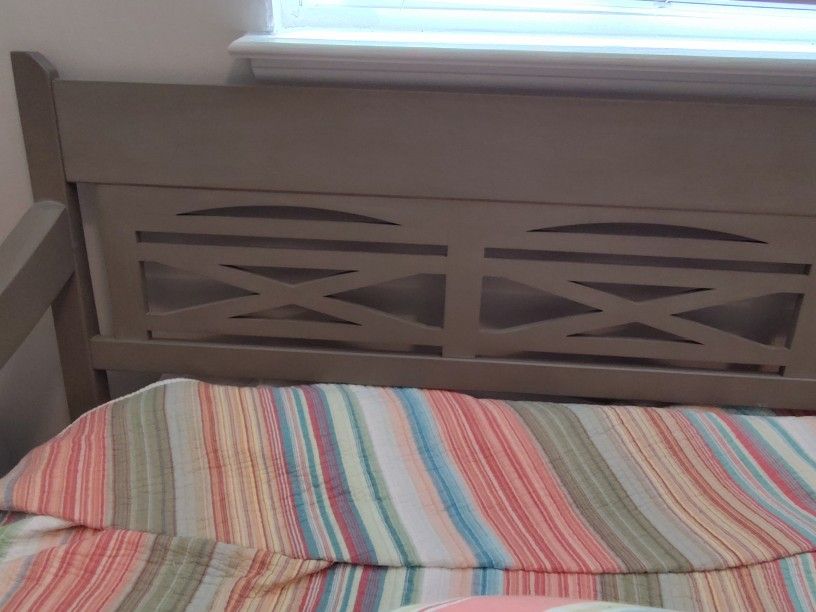 World Market Day Bed