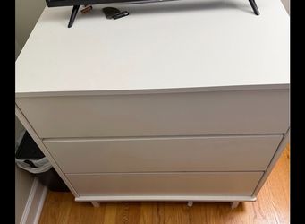 White 3-Drawer Dresser  32 In.  x 19 in.  x 29.5 in