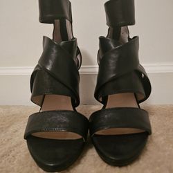 Michael Kors Black Leather Strappy Platform Heels – Women’s 9.5 US &  5 inch heels