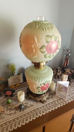 Vintage Gone With The Wind Lamp