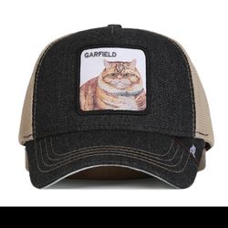 Vintage Embroidered Animal Patch Trucker Cap 