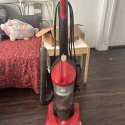 Dirt Devil Vacuum