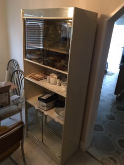 3 Piece China Set Must Go