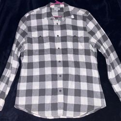 Sonoma Men’s Plaid Button Down Shirt ( Men’s Size Large)