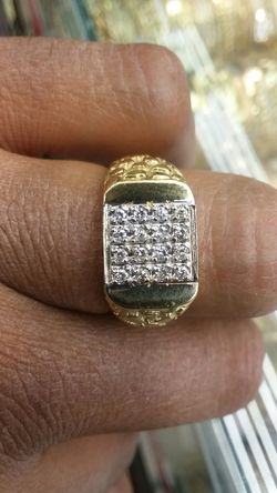 14k Gold Ring CZ 10.6 grams