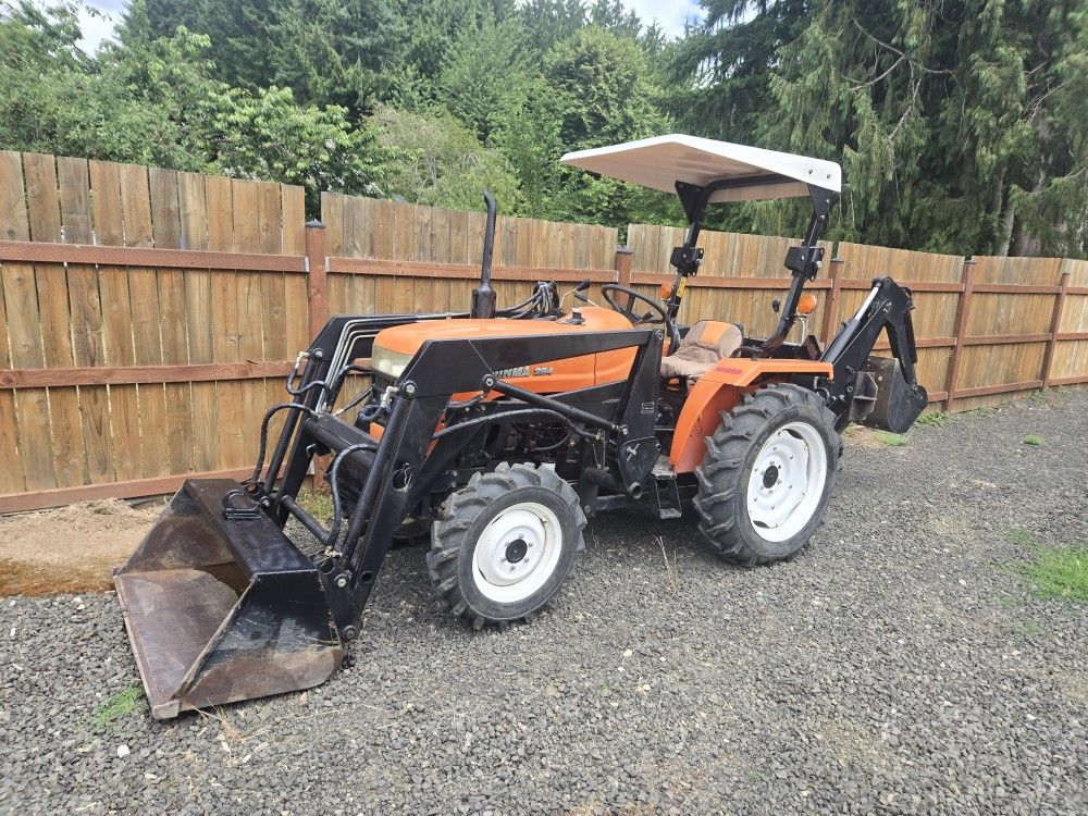 2007 Jinma JM-284, 28hp Loader, Backhoe 