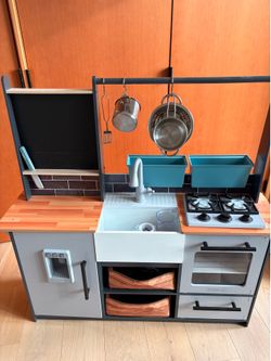 Children’s Kitchen