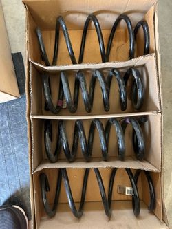 2016 Ford Mustang GT OEM Stock Coil Springs Set of 4 | Factory Suspension | Under 2K Miles