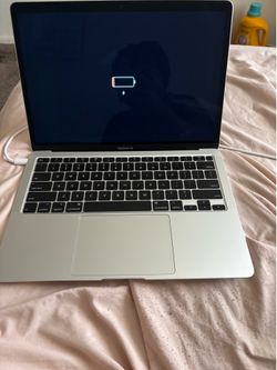 MacBook Air (Retina, 13-inch, 2020) with Touch ID
