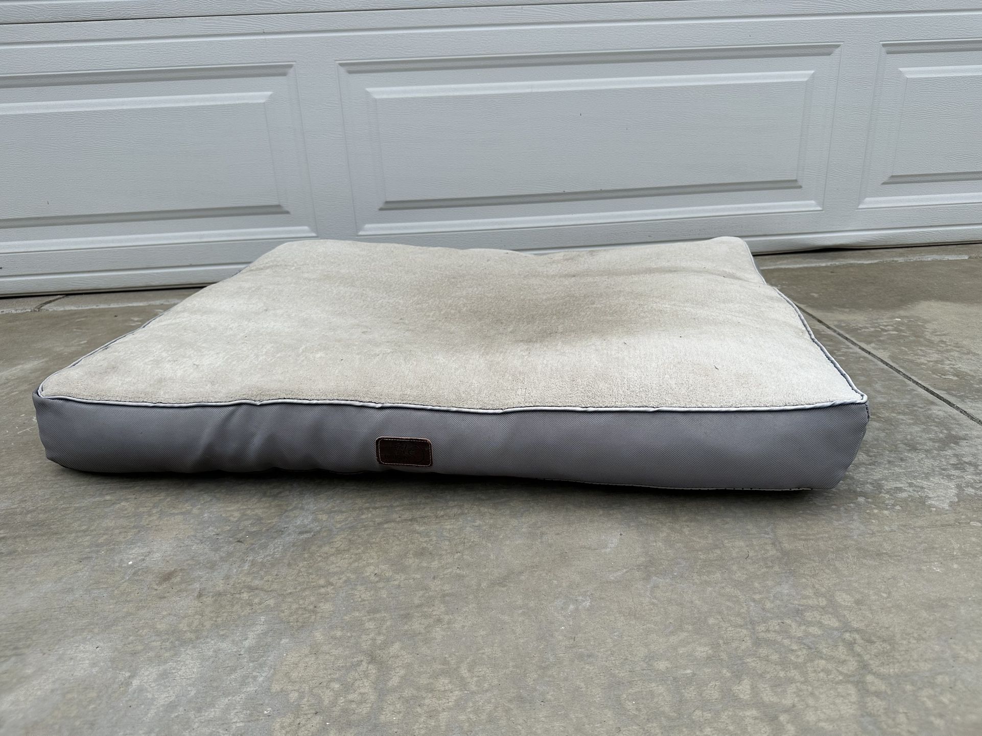 Dog Bed (Outdoor Waterproof)