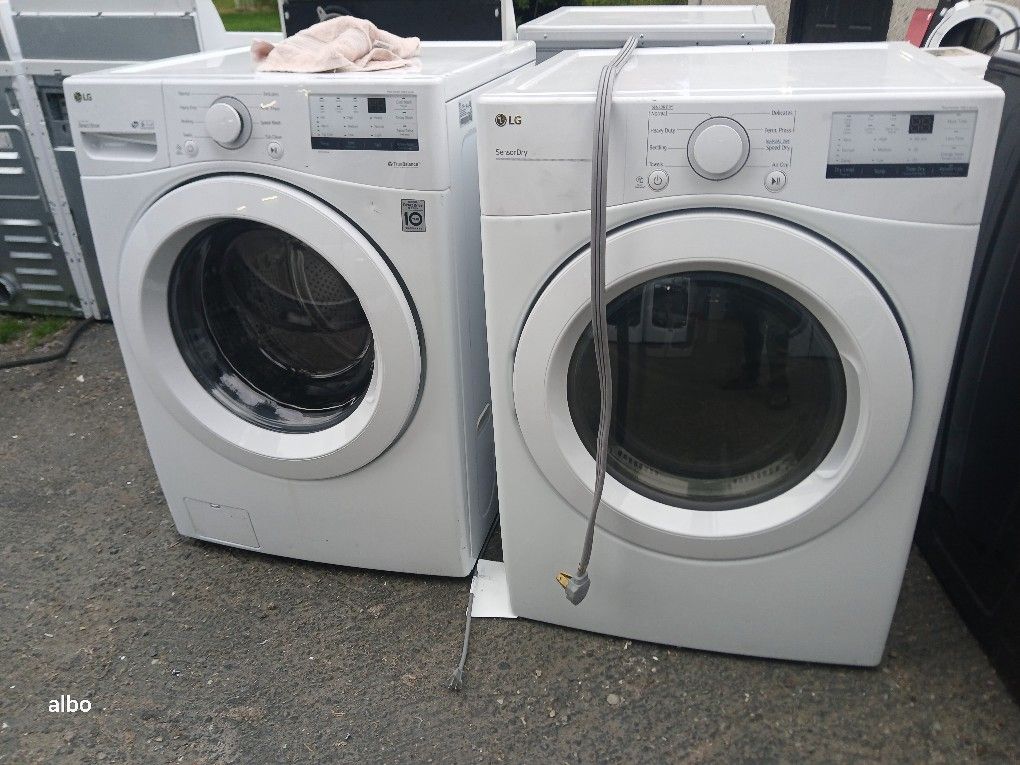 Lg Washer And Dryer Set Electric 