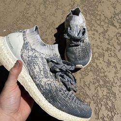 UltraBoost Cage less “Oreo” Size 10
