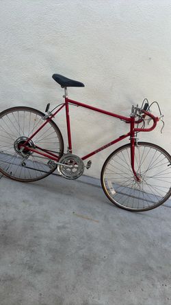 Schwinn Vintage Road Bike Red 27”