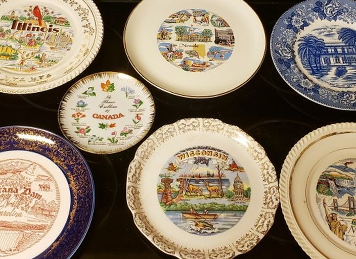 X7 Collectible Plates Famous Sights & States