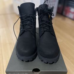 Kids Timberland Boots Size 6 