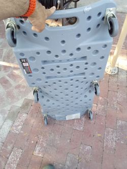 Mecanic low profile creeper