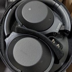 Sony  WH1000XM2