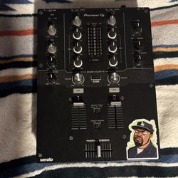 Pioneer DJM-S3 2 Channel Serato Ready Mixer