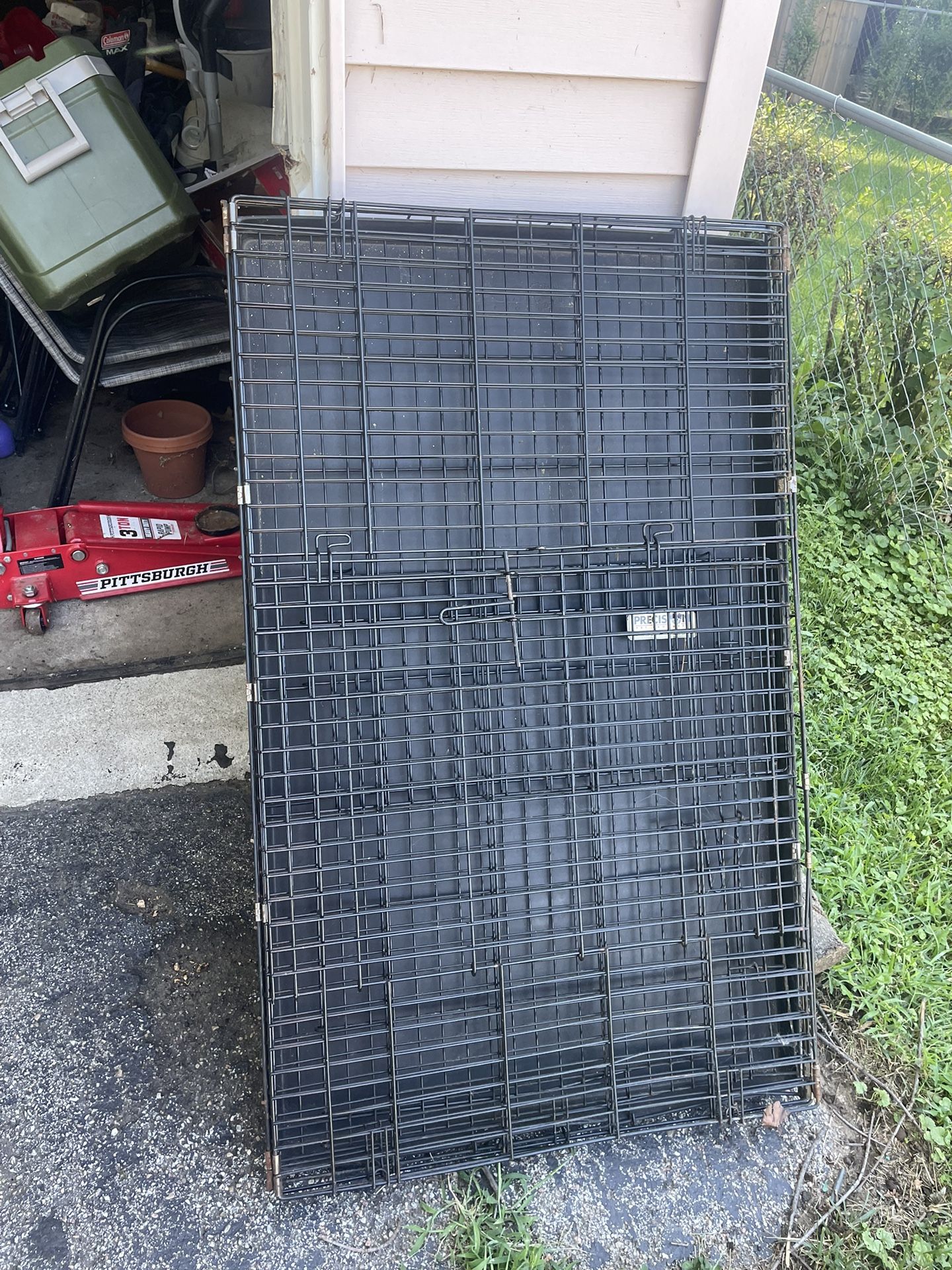 Large Dog Kennel