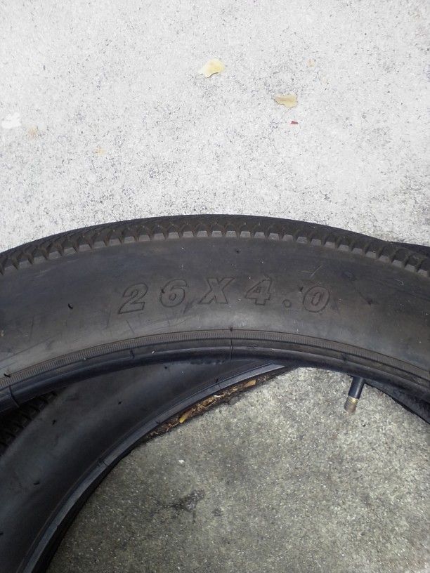 26x4.0 Fat Street Tires 