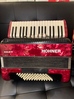 Hohner Bravo