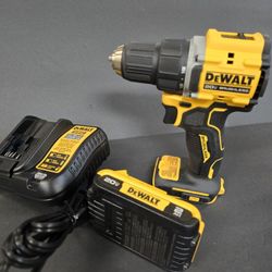 Dewalt ATOMIC 20-Volt Lithium-Ion Cordless Compact 1/2 in. Drill/Driver Kit with 2.0Ah Battery, Charger 
