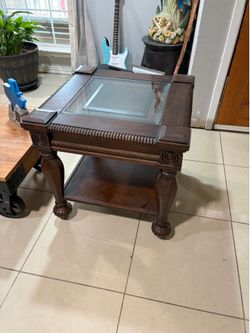 Wooden tables 2x