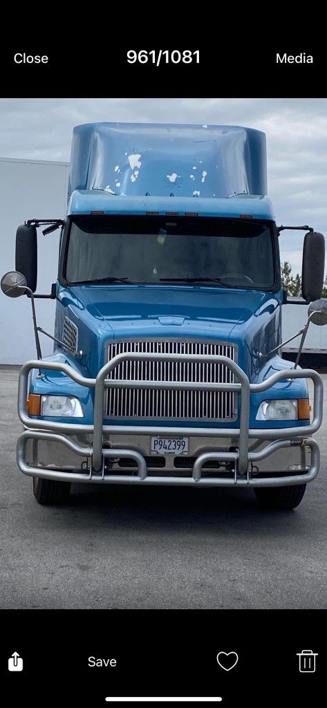 1999 Volvo Vnl