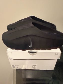 Nike mind  size 12