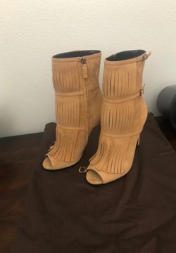 Gucci booties peep toe