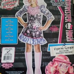 Monster High Vampirina Gorgon Halloween Costume Size Small 3/4