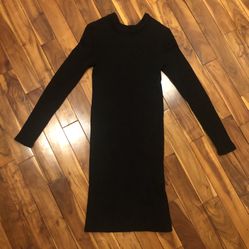 Women’s Dress In Black (One Size Fits Most)