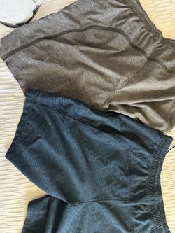 Lululemon short