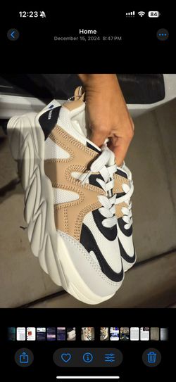 Steve Madden Size 4