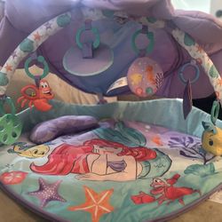 Bright Starts The Little Mermaid Twinkle Trove Light and Music Activity Gym