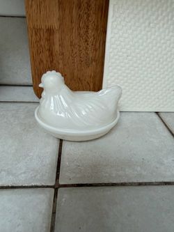 Vintage White Glass Chicken on Nest Dish Hazel Atlas Milk Glass Farmhouse Decor