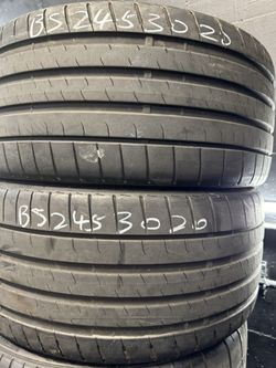 (2) 20” Bridgestone 245/30/20 Used Tires Like New